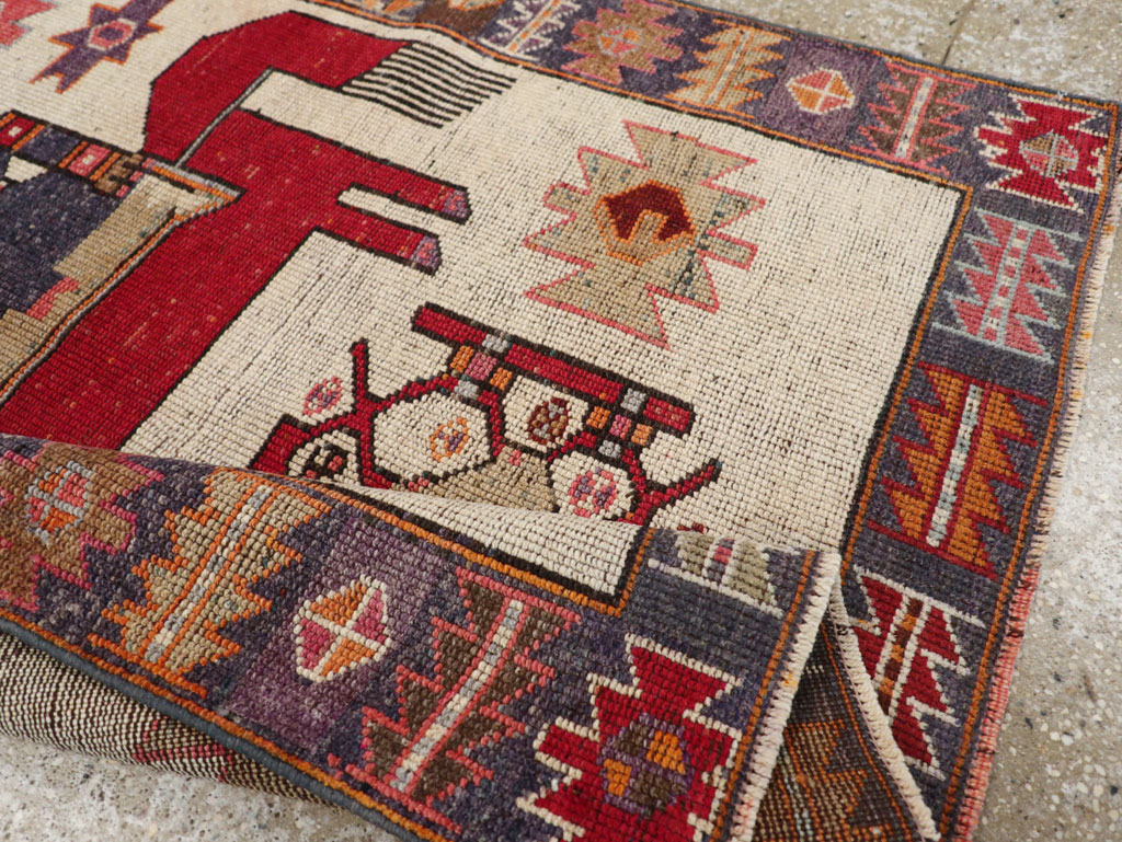 Vintage Persian Pictorial Bakhtiari Accent Rug, No.31742 - Galerie Shabab