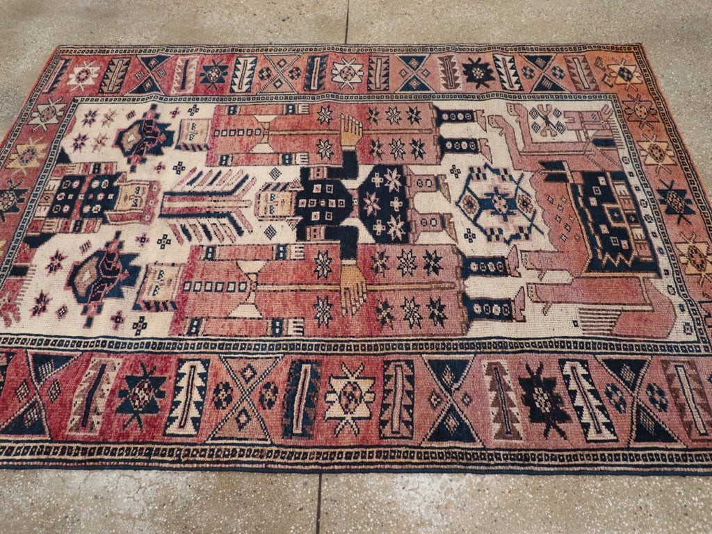 Vintage Persian Pictorial Bakhtiari Tribal Accent Rug, No.31744 - Galerie Shabab