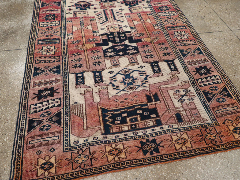Vintage Persian Pictorial Bakhtiari Tribal Accent Rug, No.31744 - Galerie Shabab