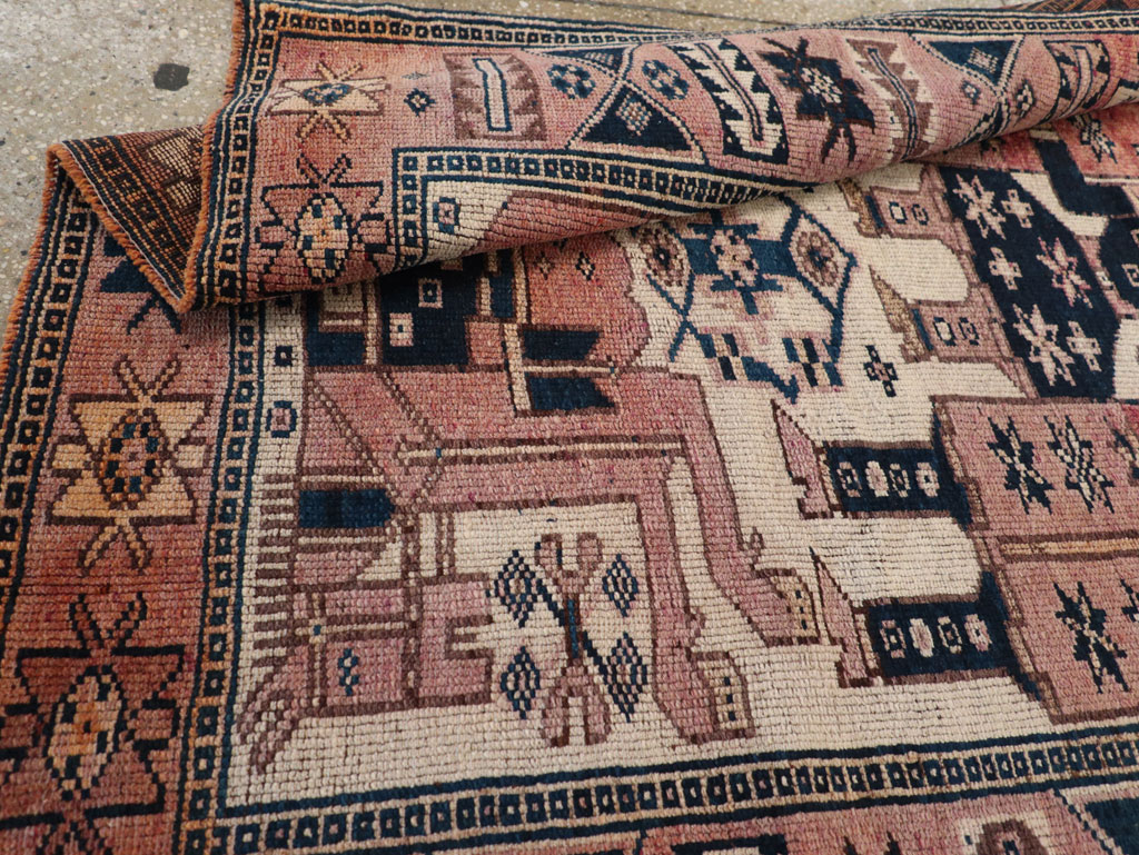 Vintage Persian Pictorial Bakhtiari Tribal Accent Rug, No.31744 - Galerie Shabab