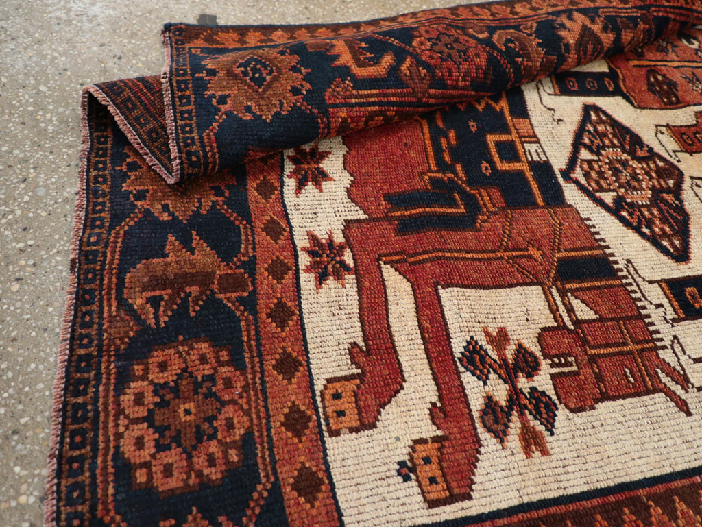 Vintage Persian Pictorial Bakhtiari Tribal Accent Rug, No.31745 - Galerie Shabab