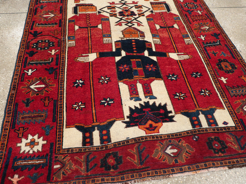 Vintage Bakhtiari Pictorial Rug, No.31746 - Galerie Shabab