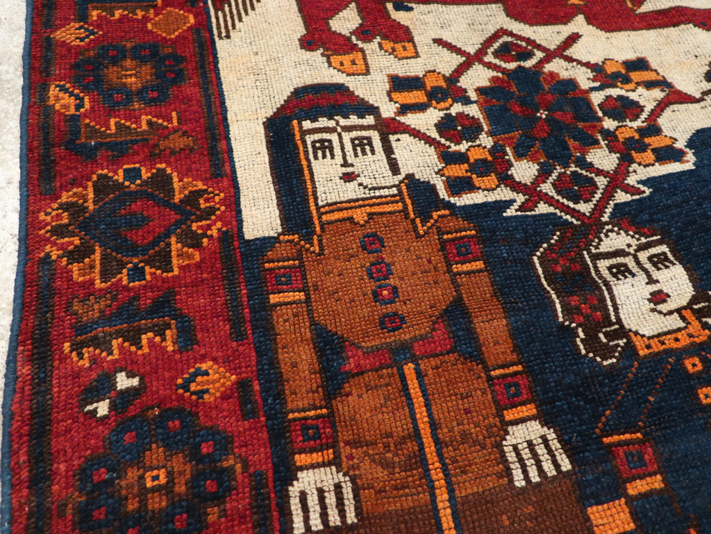 Vintage Persian Bakhtiari Pictorial Rug, No.31749 - Galerie Shabab