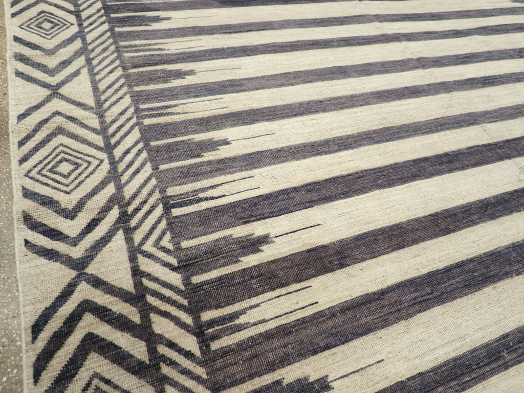 Modern East Turkestan Khotan Room Size Carpet, No.31758 - Galerie Shabab