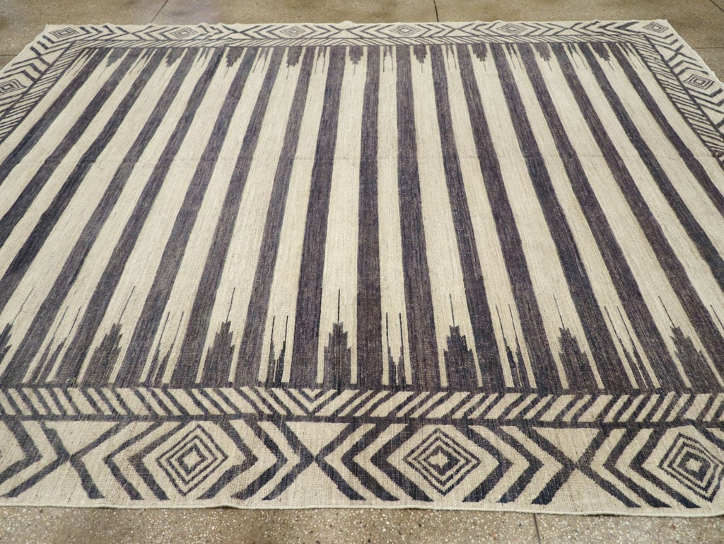 Modern East Turkestan Khotan Room Size Carpet, No.31758 - Galerie Shabab