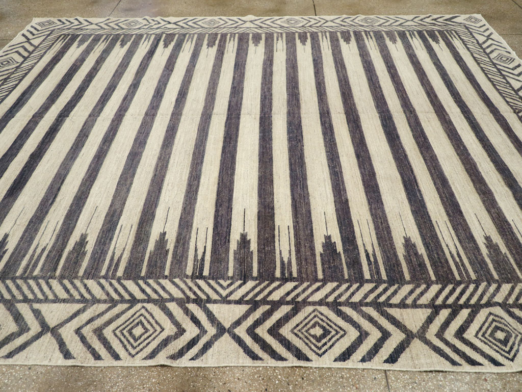 Modern East Turkestan Khotan Room Size Carpet, No.31758 - Galerie Shabab