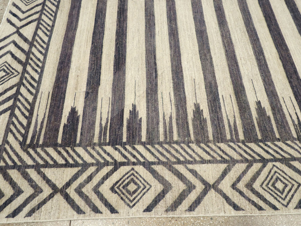 Modern East Turkestan Khotan Room Size Carpet, No.31758 - Galerie Shabab