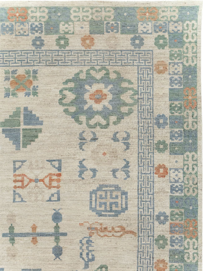 Modern East Turkestan Khotan Room Size Carpet, No.31761 - Galerie Shabab