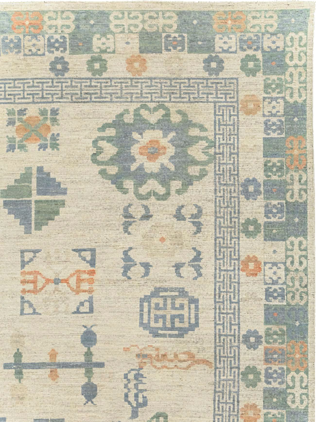 Modern East Turkestan Khotan Room Size Carpet, No.31761 - Galerie Shabab