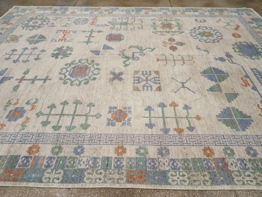 Modern East Turkestan Khotan Room Size Carpet, No.31761 - Galerie Shabab