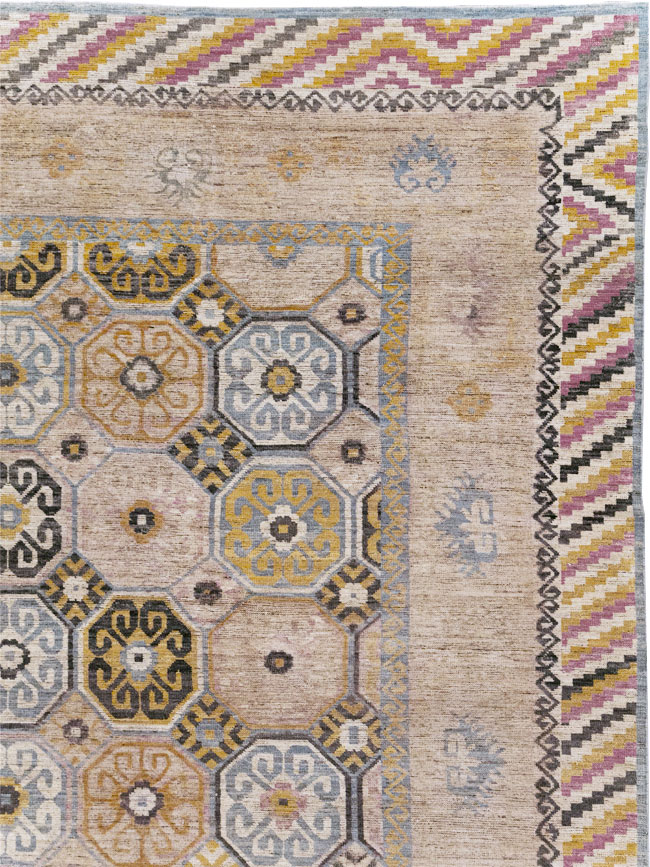 Modern East Turkestan Khotan Room Size Carpet, No.31763 - Galerie Shabab