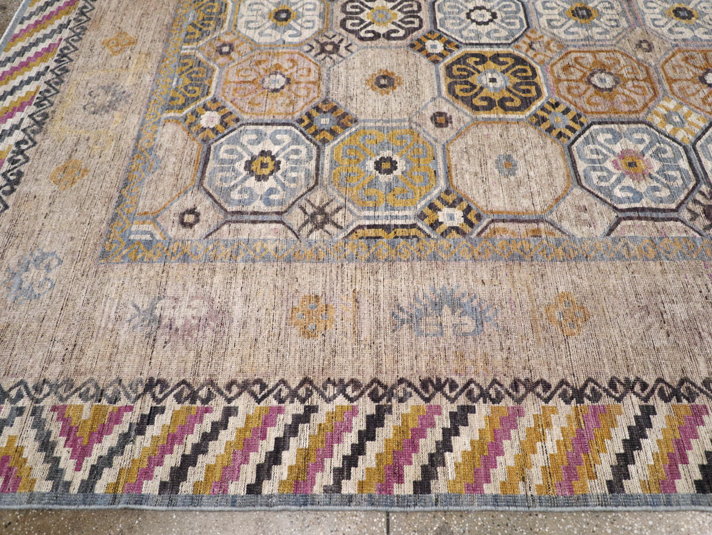 Modern East Turkestan Khotan Room Size Carpet, No.31763 - Galerie Shabab