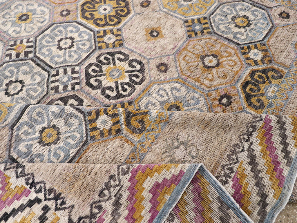 Modern East Turkestan Khotan Room Size Carpet, No.31763 - Galerie Shabab