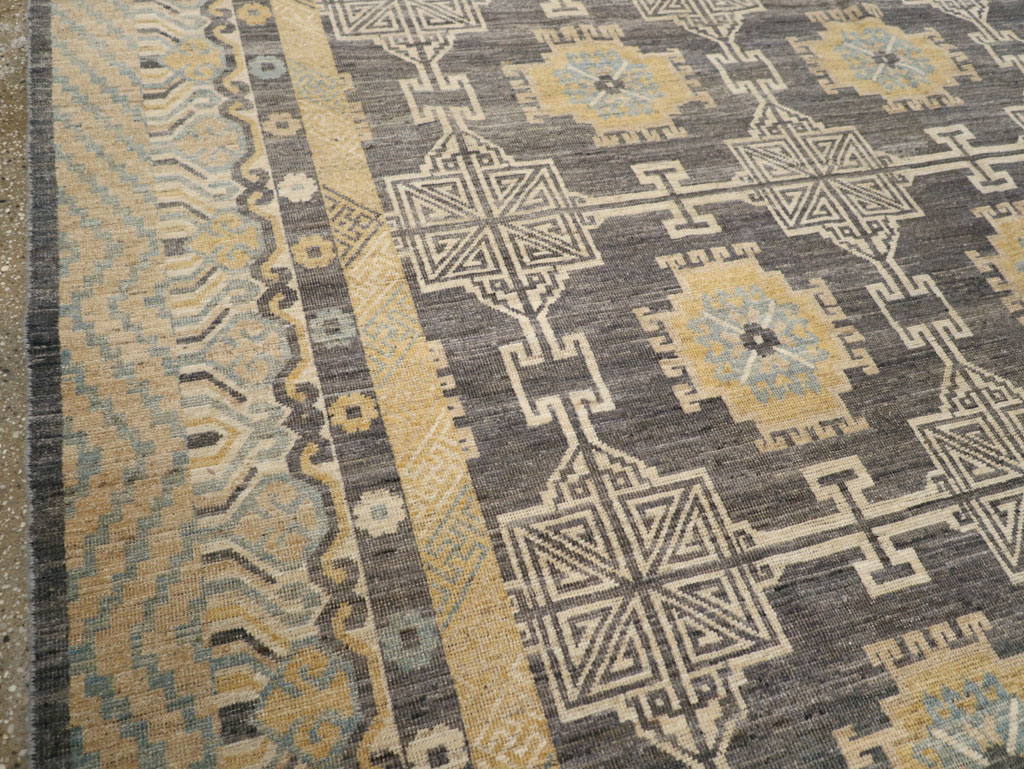 Modern East Turkestan Khotan Room Size Carpet, No.31767 - Galerie Shabab