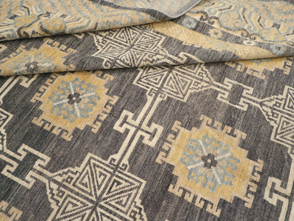 Modern East Turkestan Khotan Room Size Carpet, No.31767 - Galerie Shabab