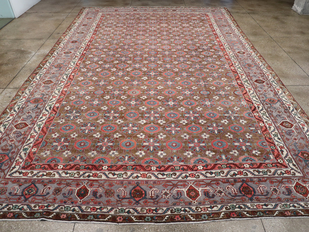 Antique Persian Heriz Large Carpet, No.31774 - Galerie Shabab