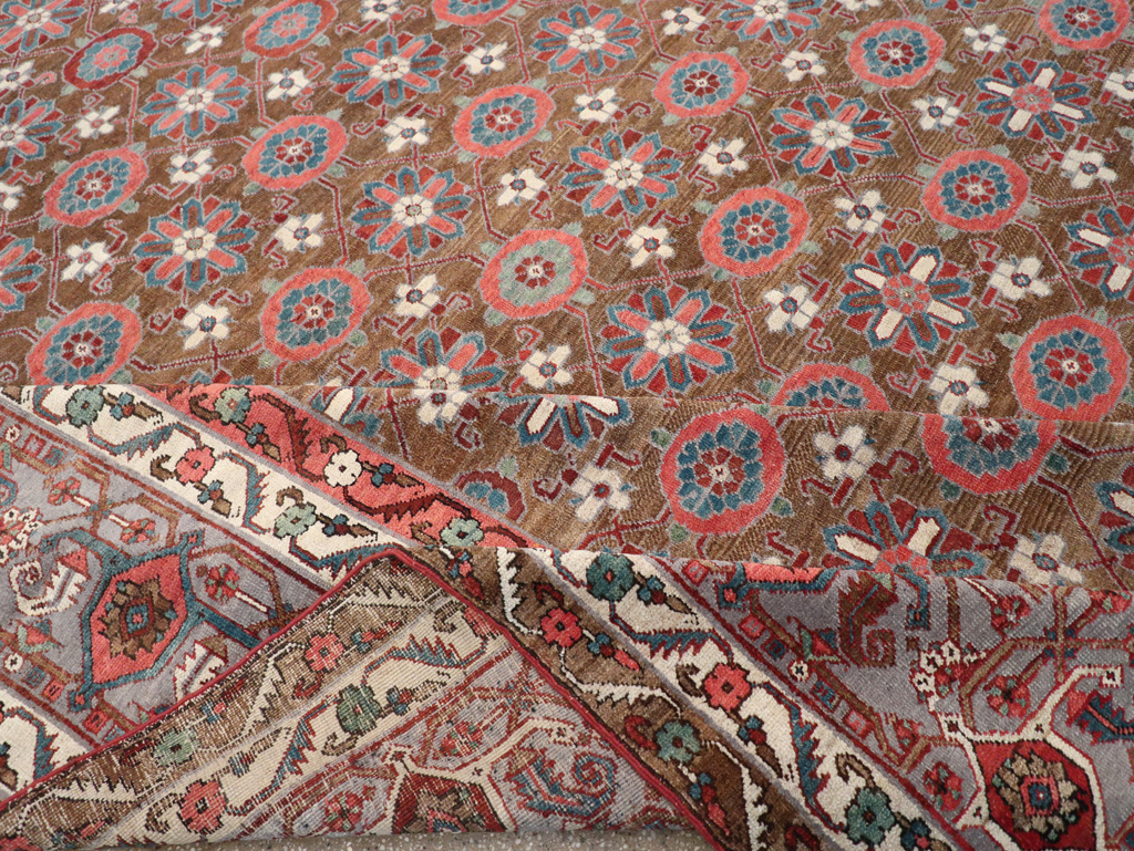 Antique Persian Heriz Large Carpet, No.31774 - Galerie Shabab