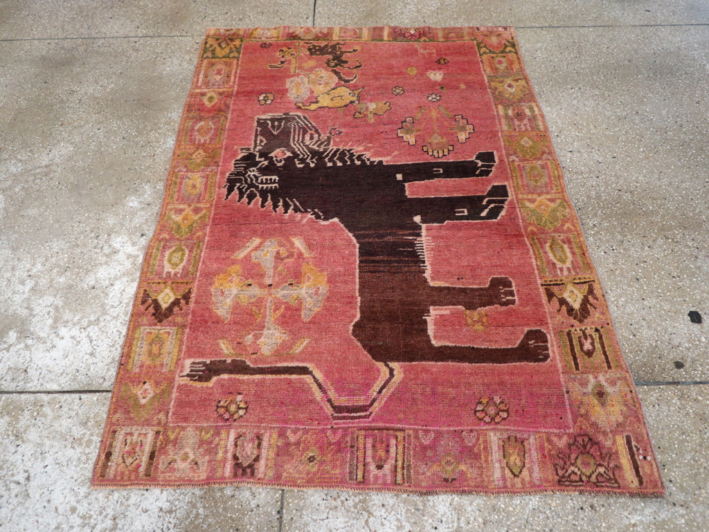 Vintage Persian Pictorial Shiraz Throw Rug, No.31777 - Galerie Shabab