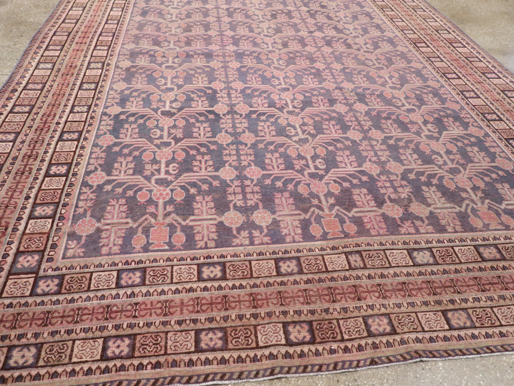 Antique East Turkestan Khotan Room Size Carpet, No.31787 - Galerie Shabab