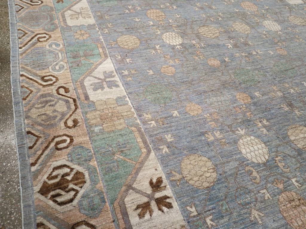 Modern East Turkestan Khotan Room Size Carpet, No.31789 - Galerie Shabab