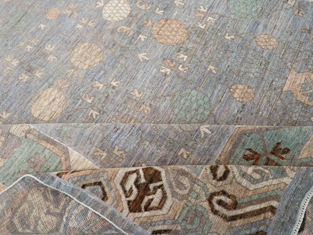 Modern East Turkestan Khotan Room Size Carpet, No.31789 - Galerie Shabab
