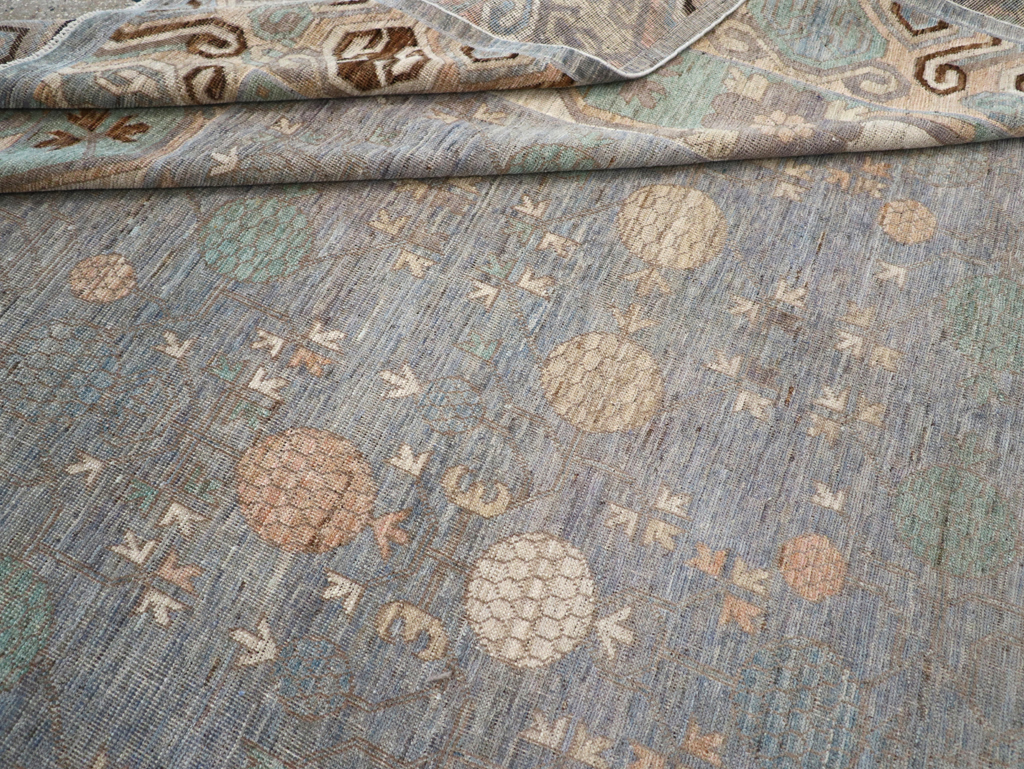 Modern East Turkestan Khotan Room Size Carpet, No.31789 - Galerie Shabab