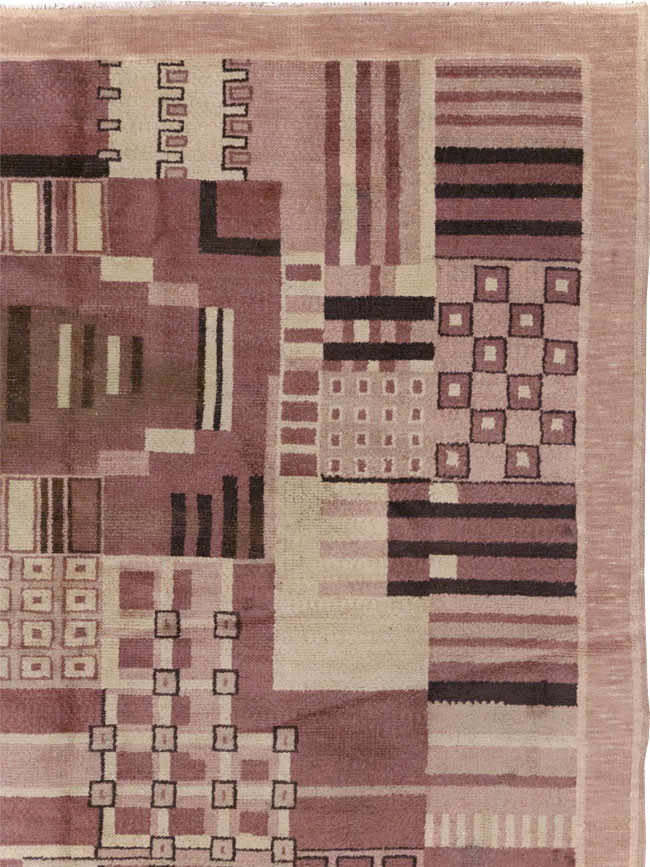 Vintage Indian Art Deco Style Room Size Carpet, No.31792 - Galerie Shabab