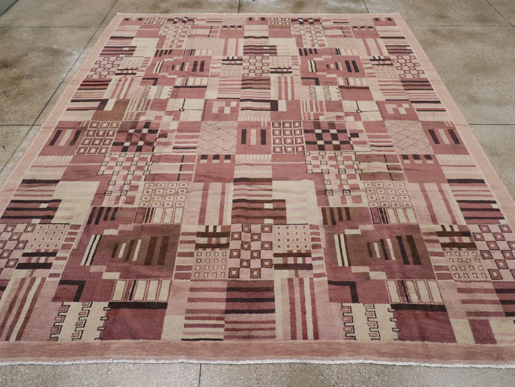 Vintage Indian Art Deco Style Room Size Carpet, No.31792 - Galerie Shabab