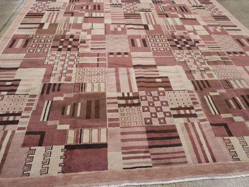 Vintage Indian Art Deco Style Room Size Carpet, No.31792 - Galerie Shabab