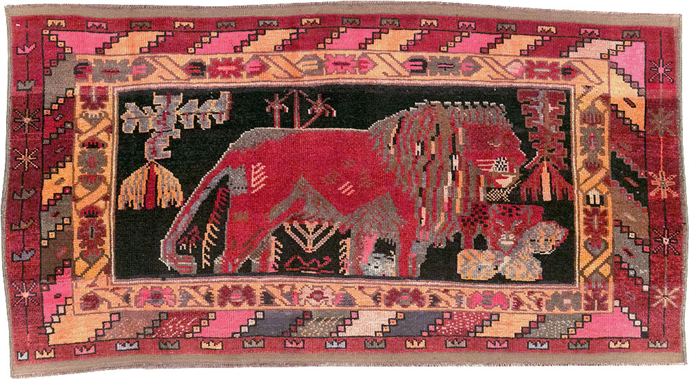 Vintage Turkish Pictorial Throw Rug, No.31802 - Galerie Shabab