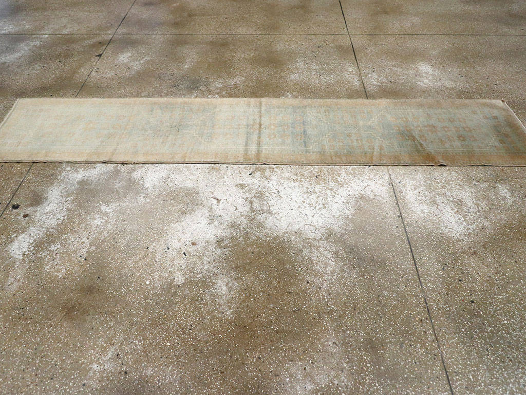 Vintage Turkish Anatolian Runner, No.31806 - Galerie Shabab