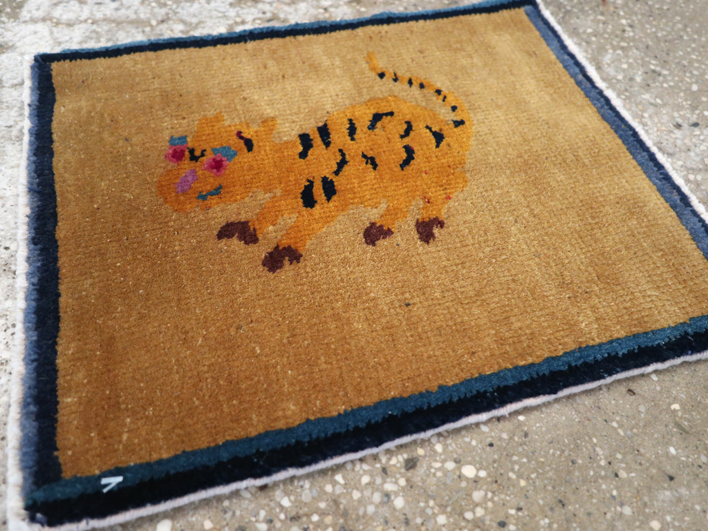 Vintage Chinese Pictorial Rug, No.31812 - Galerie Shabab