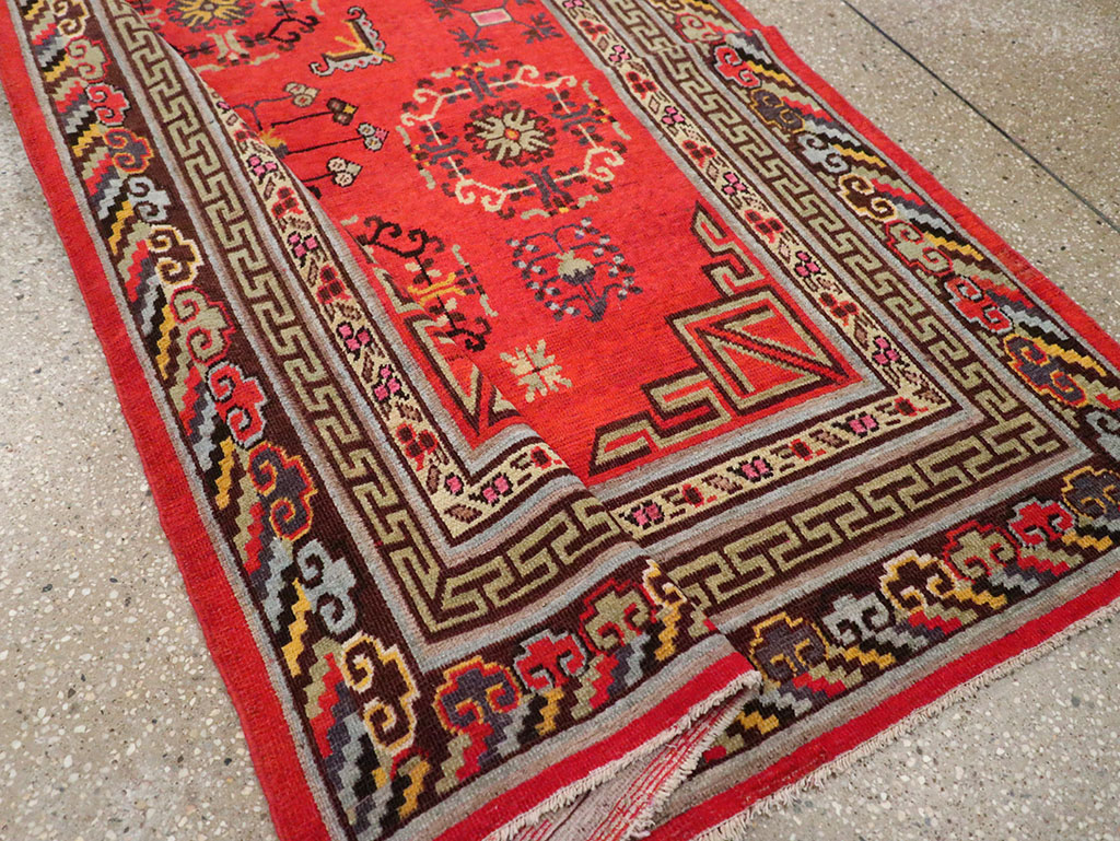 Antique East Turkestan Khotan Gallery Rug, No.31819 - Galerie Shabab