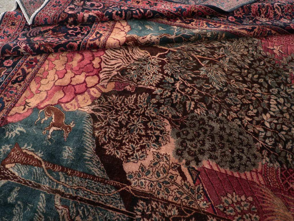 Antique Indian Pictorial Room Size Carpet, No.31820 - Galerie Shabab