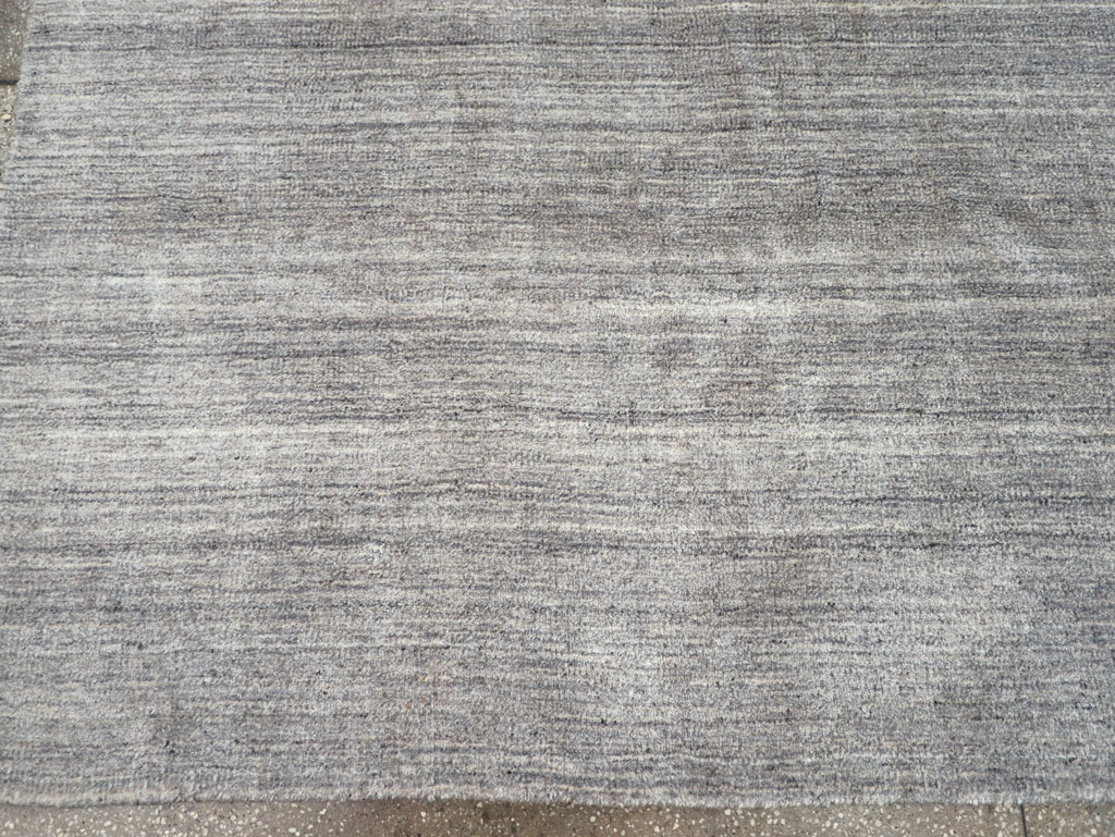 Modern Turkish Small Room Size Carpet, No.31824 - Galerie Shabab