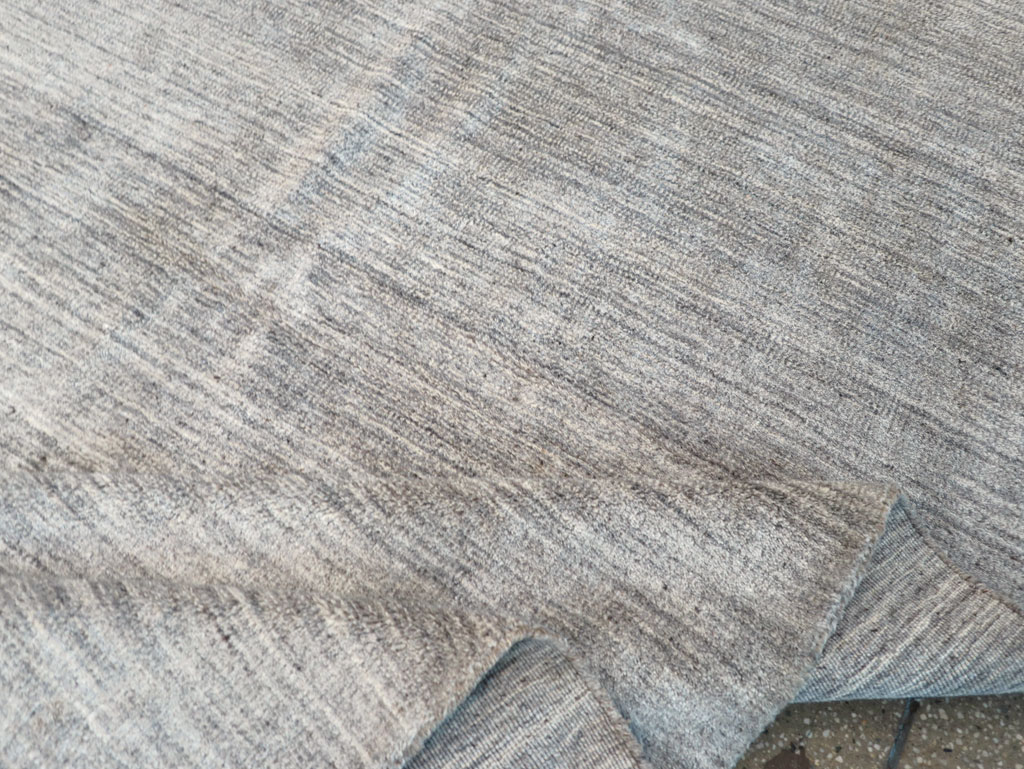 Modern Turkish Small Room Size Carpet, No.31824 - Galerie Shabab