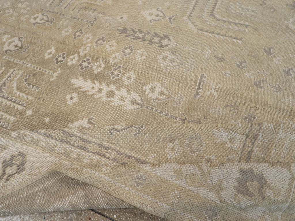 Antique Turkish Oushak Room Size Carpet, No.31826 - Galerie Shabab