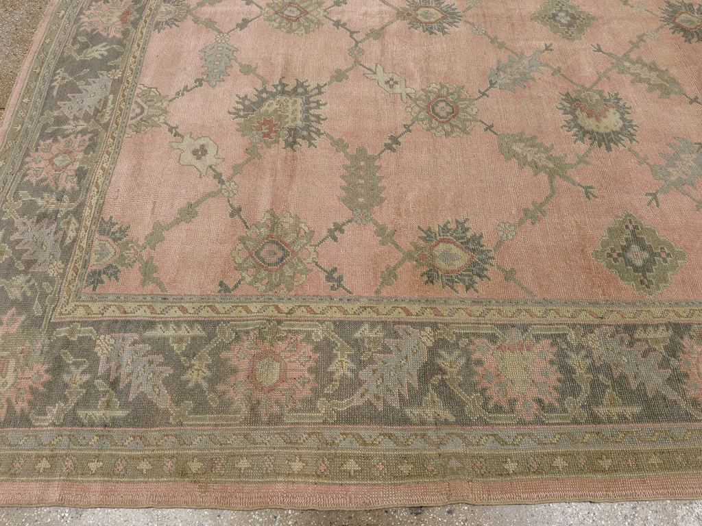 Antique Turkish Oushak Room Size Carpet, No.31829 - Galerie Shabab