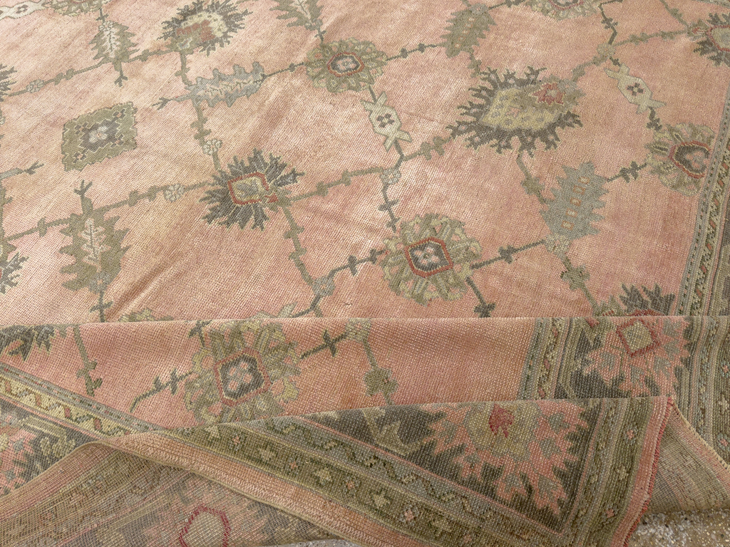 Antique Turkish Oushak Room Size Carpet, No.31829 - Galerie Shabab