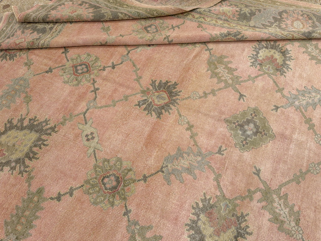Antique Turkish Oushak Room Size Carpet, No.31829 - Galerie Shabab