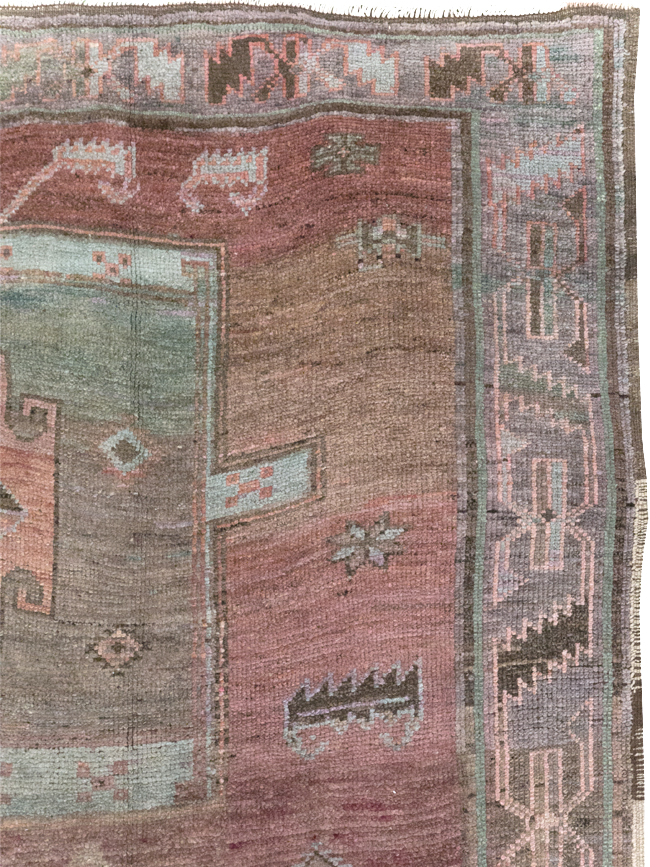 Vintage Turkish Anatolian Tribal Gallery Carpet, No.31830 - Galerie Shabab