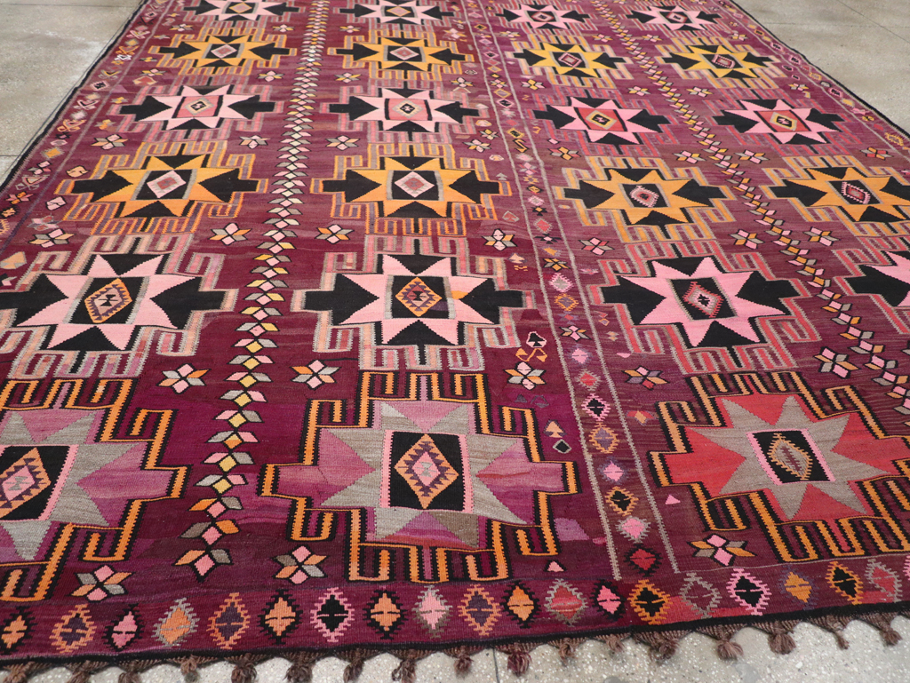 Vintage Turkish Flatweave Kilim Large Room Size Carpet, No.31831 - Galerie Shabab