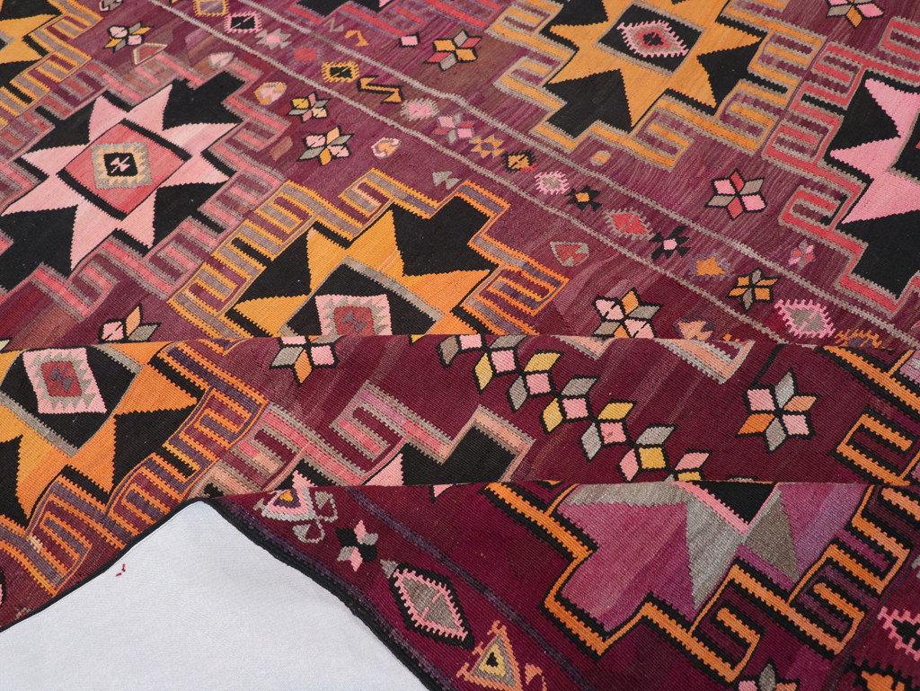 Vintage Turkish Flatweave Kilim Large Room Size Carpet, No.31831 - Galerie Shabab