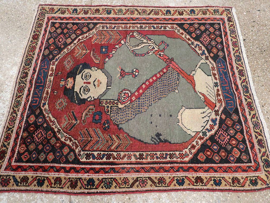 Antique Persian Pictorial Malayer Rug, No.31833 - Galerie Shabab