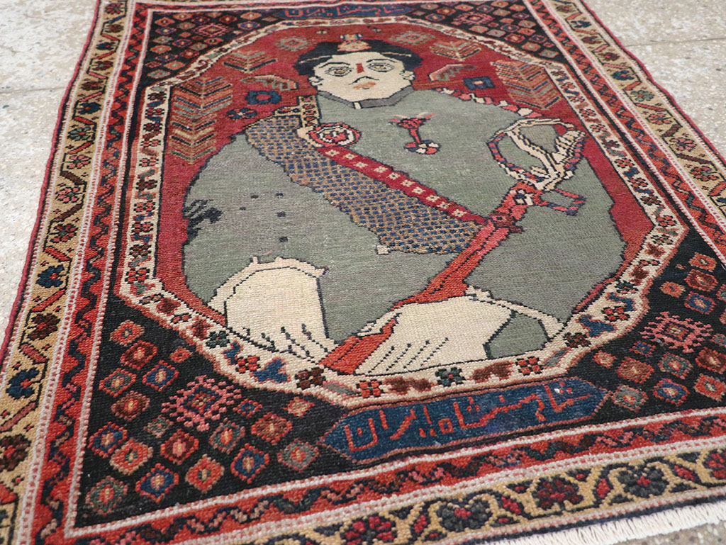 Antique Persian Pictorial Malayer Rug, No.31833 - Galerie Shabab