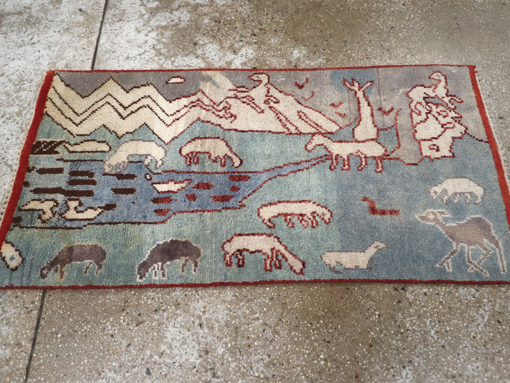 Vintage Turkish Anatolian Pictorial Throw Rug, No.31843 - Galerie Shabab