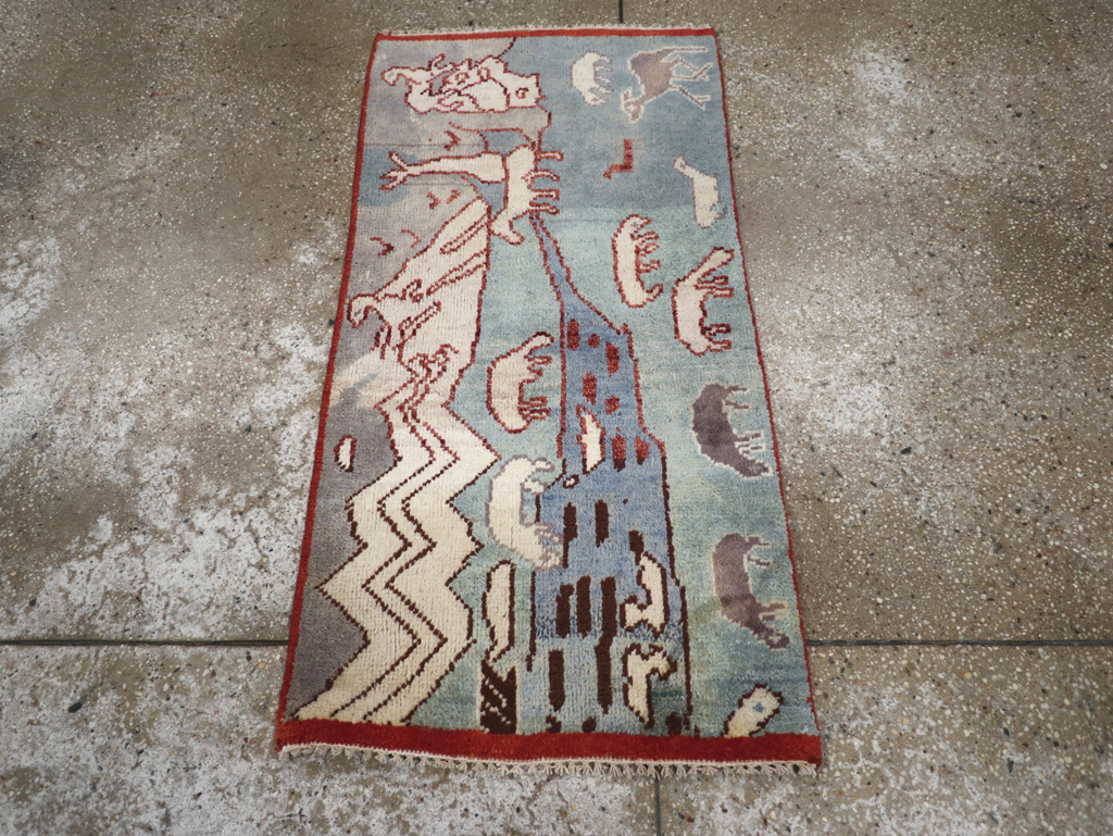 Vintage Turkish Anatolian Pictorial Throw Rug, No.31843 - Galerie Shabab
