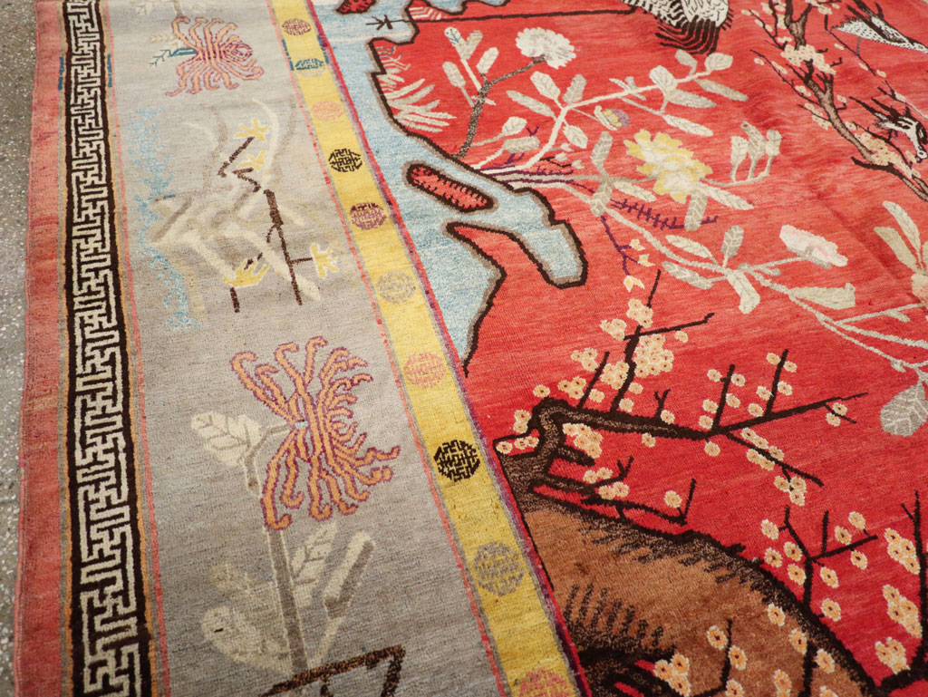 Antique East Turkestan Pictorial Khotan Small Room Size Carpet, No.31844 - Galerie Shabab