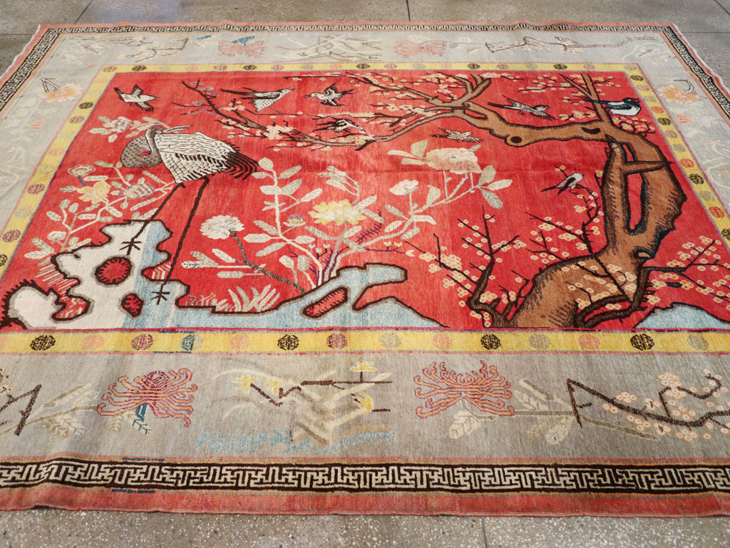 Antique East Turkestan Pictorial Khotan Small Room Size Carpet, No.31844 - Galerie Shabab