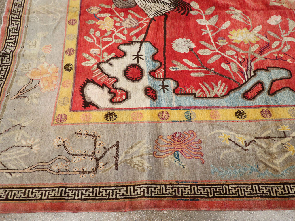 Antique East Turkestan Pictorial Khotan Small Room Size Carpet, No.31844 - Galerie Shabab